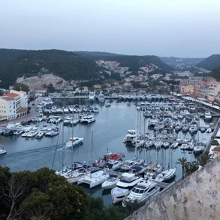 De Charme Sur La Marina De Appartement *