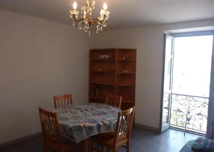 De Charme Sur La Marina De Apartment *