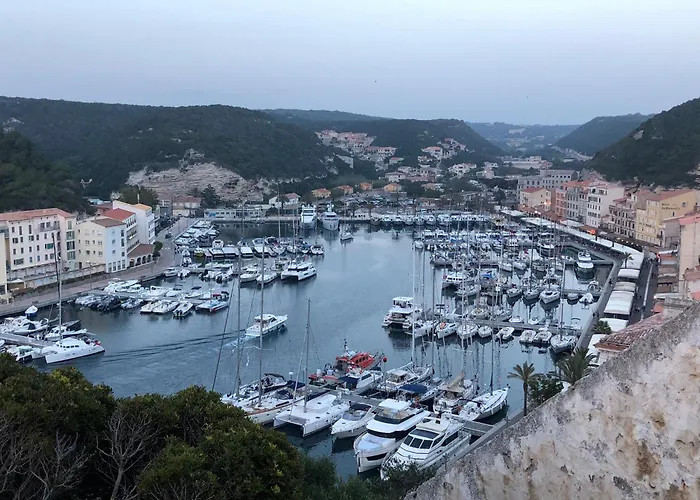 De Charme Sur La Marina De Appartement *